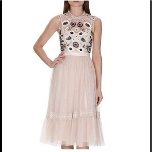 Needle&thread dress size 6 like new